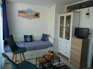 Studio cosy tout équipé dans résidence avec piscine