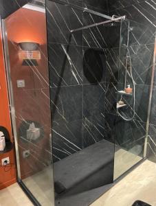 Studio Cosy tt confort proche aéroport