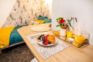 Studio -Cute and Cozy- face Parking et proche Gare -- HYPERCENTRE Agen