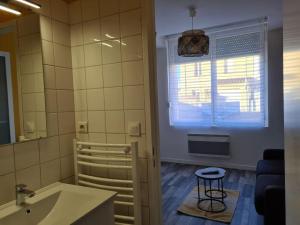 Appartement STUDIO d'HENRI centre ville d'AGEN 74 Avenue Henri Barbusse 47000 Agen Aquitaine