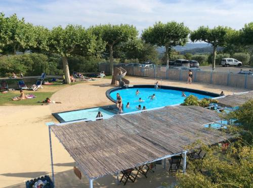 studio dans joli village du Haut Luberon