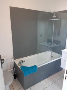 Studio dans résidence avec piscine