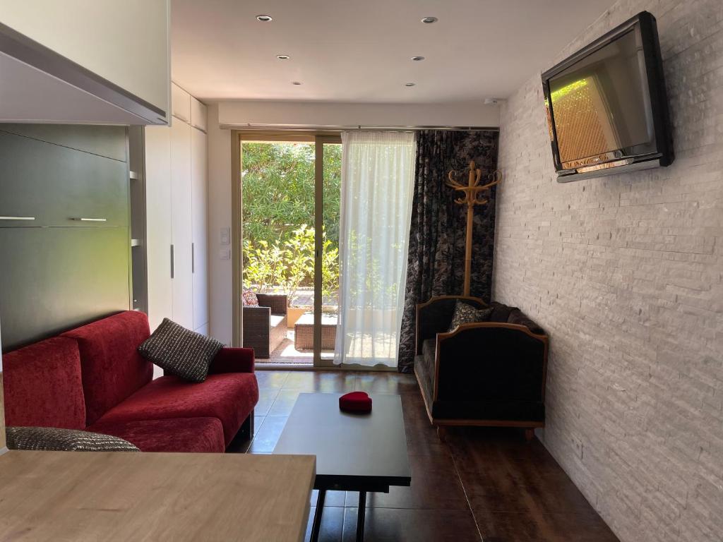 Appartement Studio dans résidence privée à 10 mn de cannes 34 Boulevard Jean Moulin 06110 Le Cannet