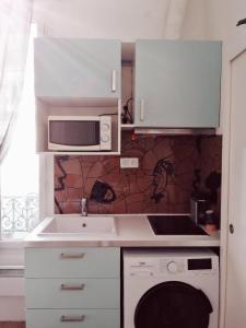 Studio dans un quartier résidentiel à Montrouge avec le métro à 2 min