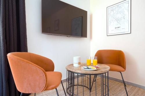 Studio de charme - calme, discret & cosy - 3' RER