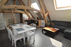 Appartement Studio de charme en bord de mer - Wifi 3 Rue Abbé Vengeon 14530 Luc-sur-Mer Normandie