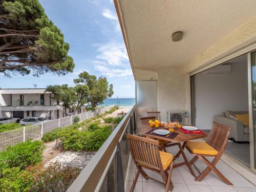 Studio De la Plage-3