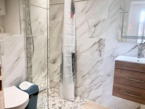 Studio de Luxe Meublé et climatisé