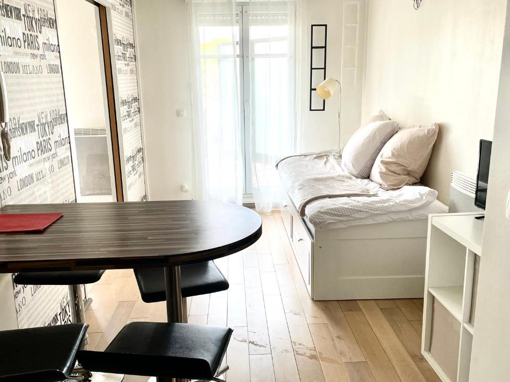 Appartement Studio Disneyland Paris 2 - Terrasse 3 Rue Paul Delouvrier 77600 Bussy-Saint-Georges