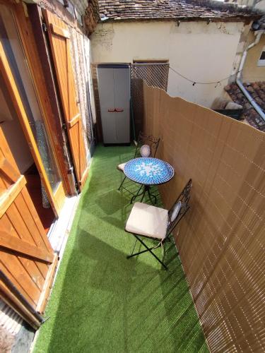 Studio Duplex au cœur du quartier historique!