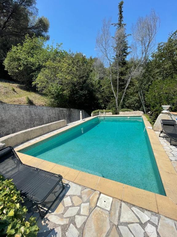 Studio en bas de villa avec piscine proche bord de mer 10 Allée André Malraux, 06800 Cagnes-sur-Mer