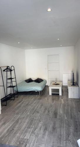 Appartement Studio en centre ville 12 Rue du Bois 71300 Montceau-les-Mines Bourgogne