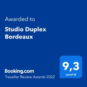 Studio en Duplex-Aircon-Terrasse-Parking-Calme