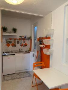 Appartement Studio en duplex indépendant 397 Chemin du Rouve 83170 Brignoles Provence-Alpes-Côte d\'Azur