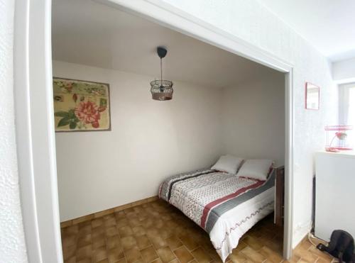 Appartement Studio en rez-de-chaussée tout équipé Le Bourg 43500 Jullianges Auvergne