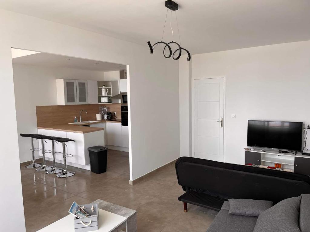 Studio entièrement rénové entre lac et montagne 74500 Thollon-les-Mémises