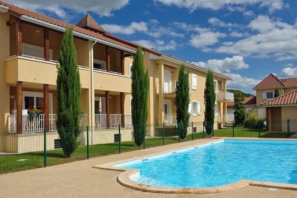 Studio entièrement rénové résidentiel coté plage 06190 Roquebrune-Cap-Martin