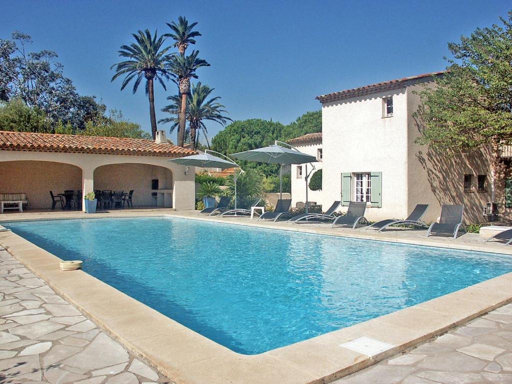 Studio entre la place des 5 cantons et la plage