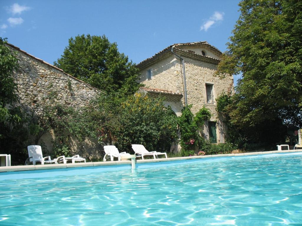 Studio Falguiere avec terrasse proche Necker et Montparnasse
