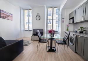 Studio Famous bd Victor Hugo - city center