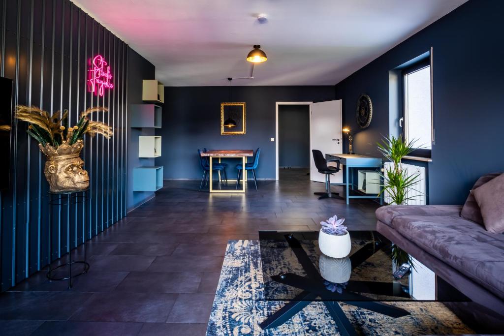 Studio Fayence - EMMA, Netflix, WiFi, Workspace 1 An der Fayence, 76227 Karlsruhe