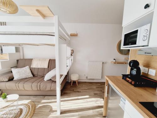 STUDIO Flambant NEUF PIVOINE -12 MIN DISNEYLAND - PARKING & WIFI inclus