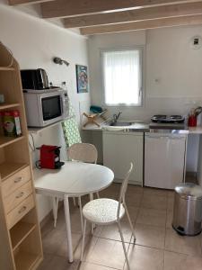 Studio fonctionnel à 4km des plages