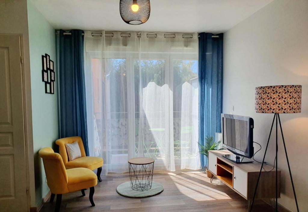 Studio fonctionnel au calme avec garage individuel et balcon 26 Avenue Jean-François Raclet, 69007 Lyon