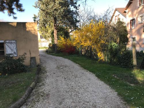 Studio fond de jardin