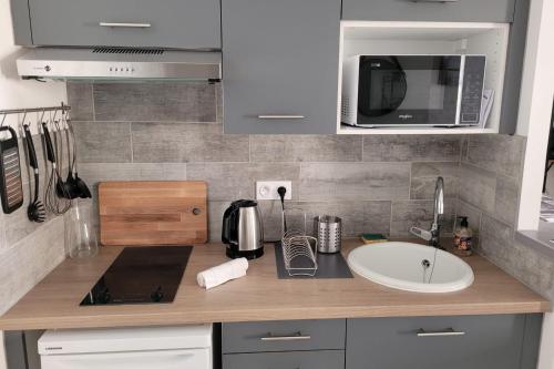 Studio for 2 with WI-FI -in the heart of AVIGNON