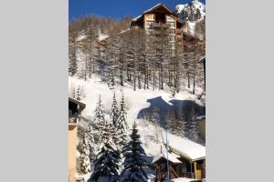 Studio Front de Neige Isola 2000