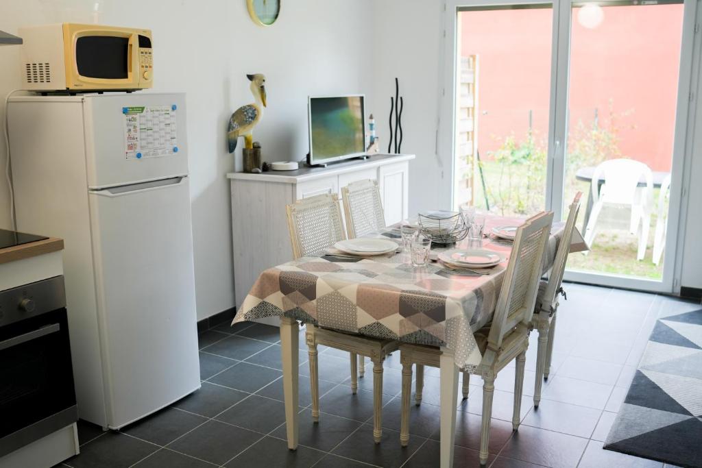 STUDIO GAINDEGIA*terrasse*centre*parking* 64250 Cambo-les-Bains