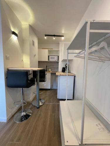 Studio Gare Saint Charles 7eme 10 mns Vieux Port