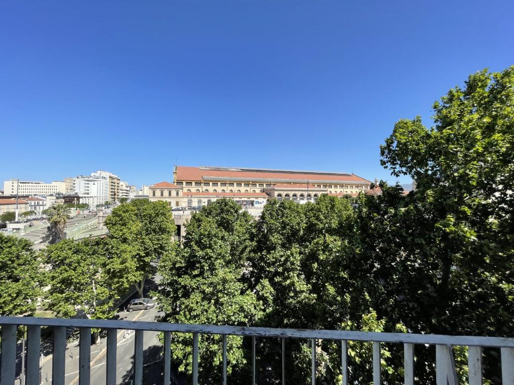 Appartement Studio Gare St Charles N6 10 mns Vieux Port 27 Rue Lafayette 13001 Marseille