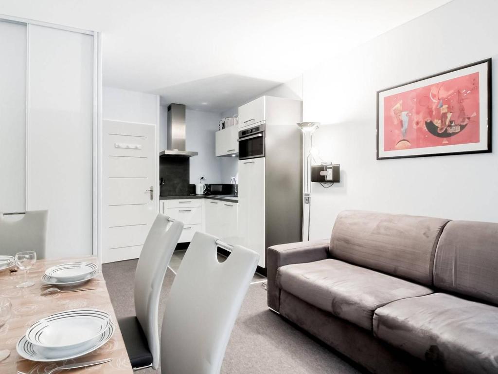 Appartement Studio Gourette, 1 pièce, 6 personnes - FR-1-400-10 Esplanade Du Valentin - RÃ©sidence Sanctus - 64440 Gourette