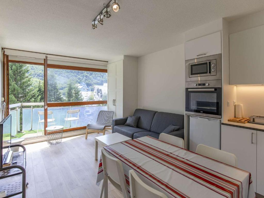 Appartement Studio Gourette, 1 pièce, 6 personnes - FR-1-400-110 EURONEIGE, 206 QUARTIER CINEMA 64440 Eaux-Bonnes