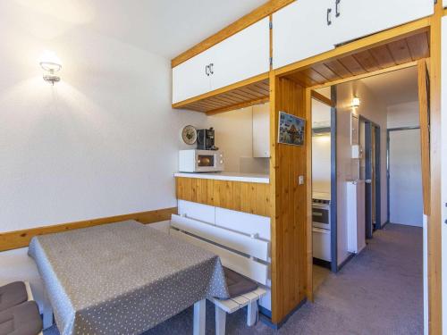 Studio Gourette, 1 pièce, 6 personnes - FR-1-400-26
