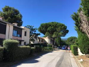 Studio Hameau au soleil