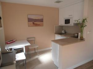 Appartement Studio Hendaye, 1 pièce, 3 personnes - FR-1-104-137 LE GRAND LARGE 69 BOULEVARD DE LA MER 64700 Hendaye Aquitaine