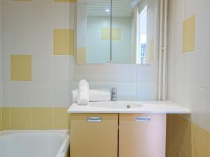 Studio Home Club-8