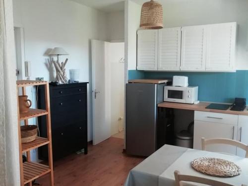 Studio Hyères, 1 pièce, 2 personnes - FR-1-335-185
