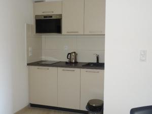 Studio Hyères, 1 pièce, 4 personnes - FR-1-335-162