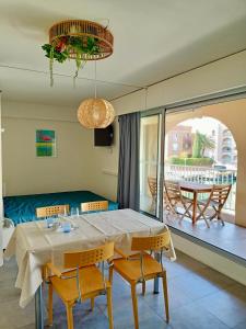 Studio Hyeres Port