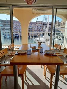 Studio Hyeres Port