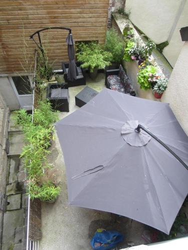 Studio hyper centre avec terrasse à 1 rue de la plage et2