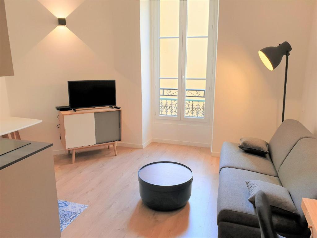 Appartement STUDIO HYPERCENTRE-101  06000 Nice