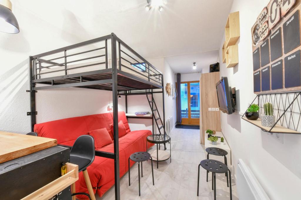 Appartement Studio idéalement situé 4 résidence helios 7 Rue d'Etigny 65110 Cauterets