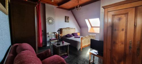 Studio in a quiet area with garden near the sea