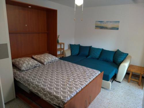 Studio In City Center 2min From The Sea