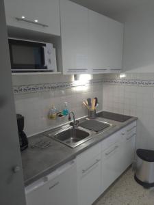 Studio In City Center 2min From The Sea